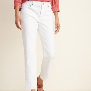 NWOT Old Navy mid-rise boyfriend jeans 99% white cotton size 16 plus size